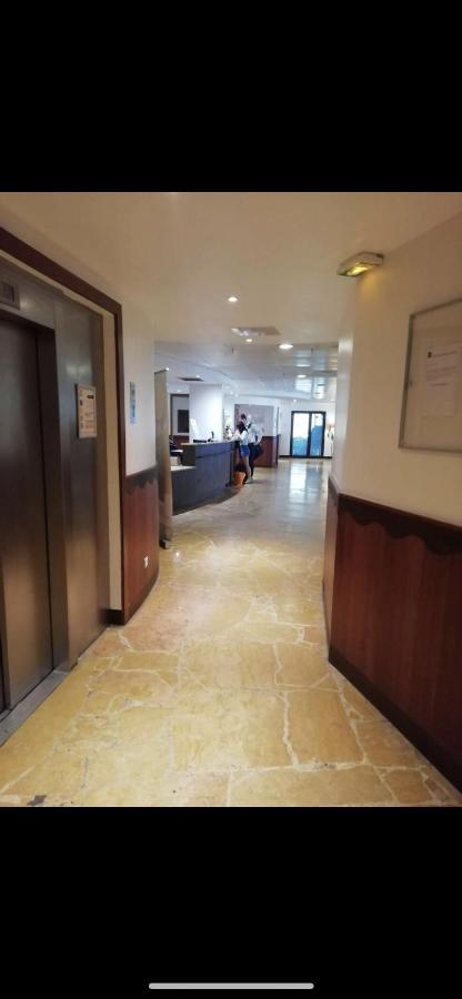 Ryan Homes - In Aparthotel - La Defense Courbevoie Kültér fotó